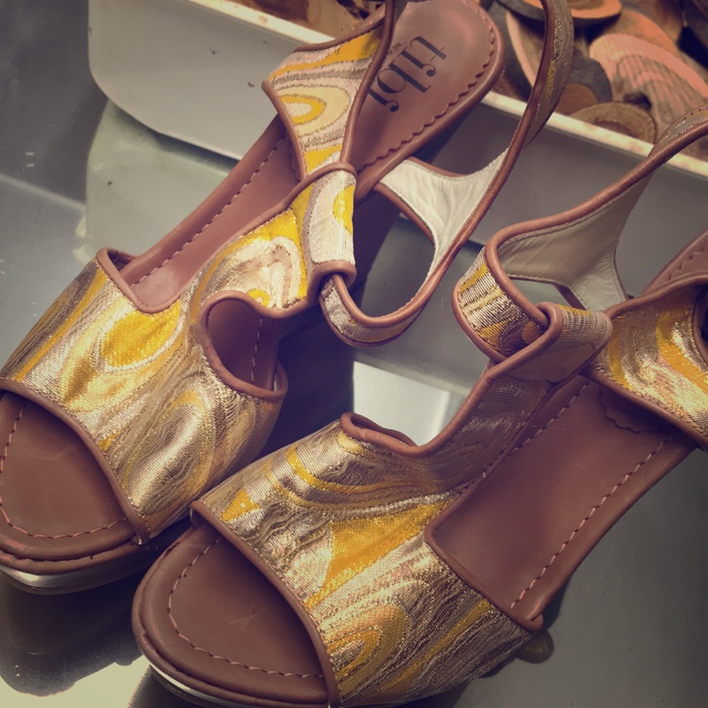 Tibi New York Wedges!!!
